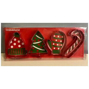 NIB Crate & Barrel Winter Cookie Cutters (Set of 4)